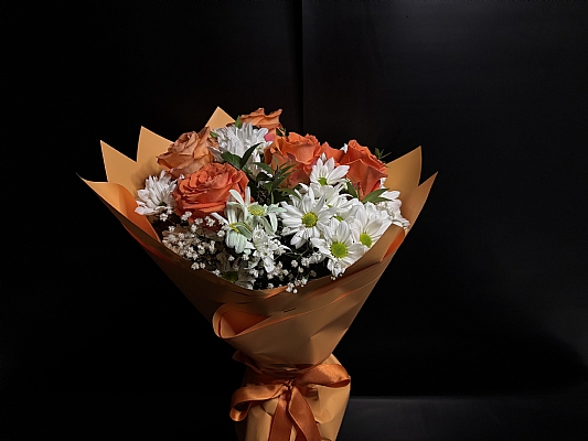 Turuncu g�l buketi